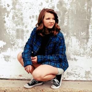 Meet your Posher, Celeste